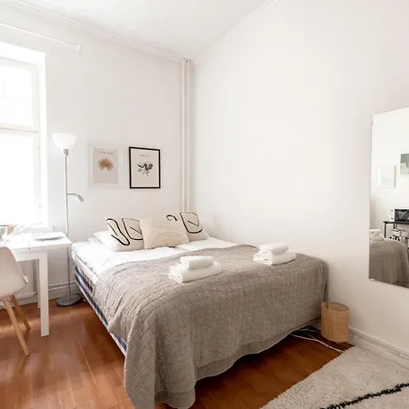 Apartment 2ndhomes Cozy In Kamppi Helsinki
